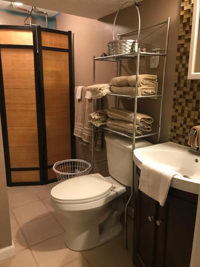 Lakeshore Retreat Bed & Breakfast ริชมอนด์ ภายนอก รูปภาพ